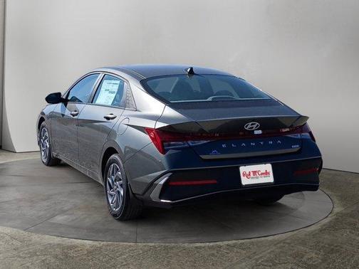 2025 Hyundai ELANTRA HEV Blue