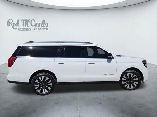 Oxford White 2025 Ford Expedition Max Platinum