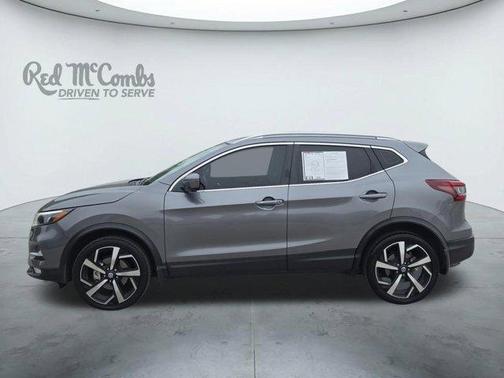 Gun Metallic 2022 Nissan Rogue Sport SL