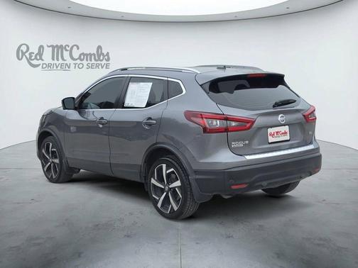 Gun Metallic 2022 Nissan Rogue Sport SL