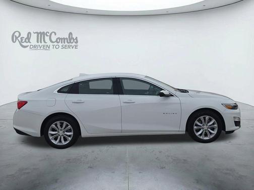 Summit White 2025 Chevrolet Malibu LT