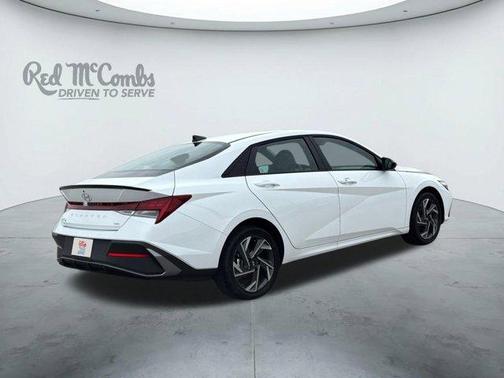 2025 Hyundai ELANTRA HEV SEL Sport