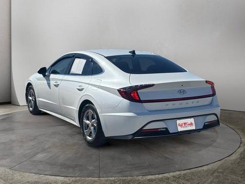 2022 Hyundai SONATA SE