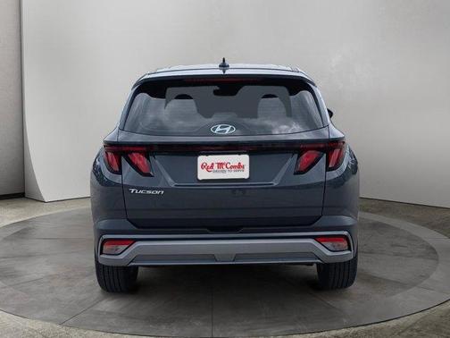 Gray 2026 Hyundai TUCSON SE