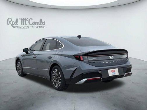 2025 Hyundai SONATA Hybrid SEL