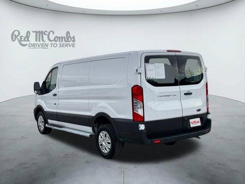 2024 Ford Transit-250 