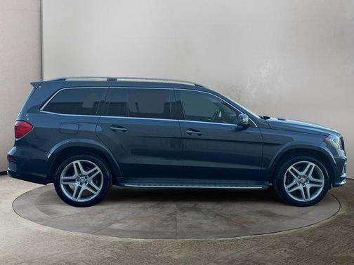 2015 Mercedes-Benz GL-Class GL 550 4MATIC
