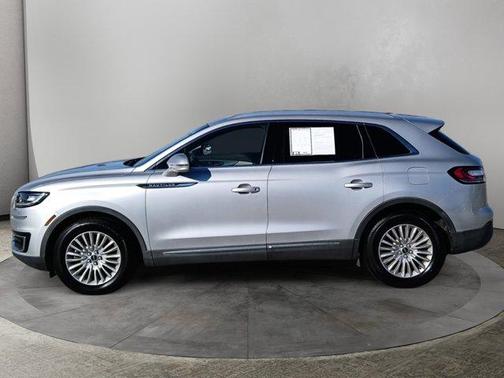 2019 Lincoln Nautilus Standard