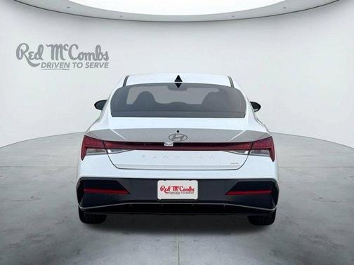 2025 Hyundai ELANTRA HEV Limited