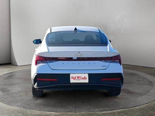 2025 Hyundai ELANTRA HEV Blue