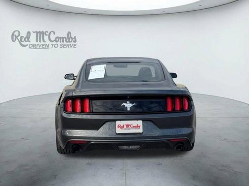 2017 Ford Mustang V6