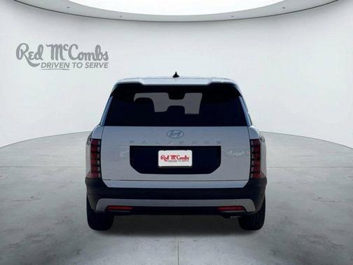 2026 Hyundai PALISADE SE