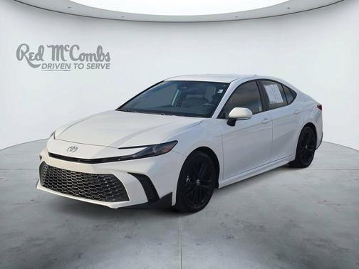 Ice 2025 Toyota Camry SE