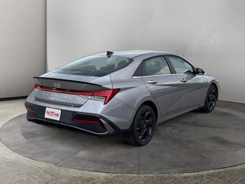 2026 Hyundai ELANTRA SEL