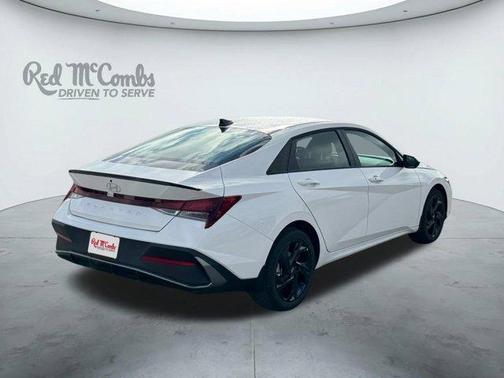 2026 Hyundai ELANTRA SEL