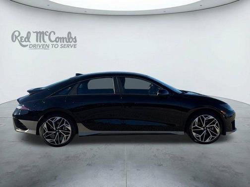 2025 Hyundai IONIQ 6 SEL