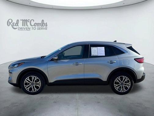 Silver Metallic 2022 Ford Escape SEL
