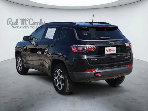 Diamond Black 2022 Jeep Compass Trailhawk