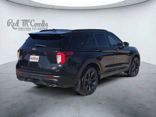 Black Metallic 2022 Ford Explorer ST
