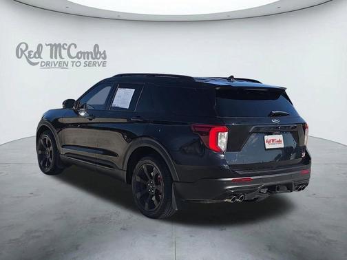 Black Metallic 2022 Ford Explorer ST