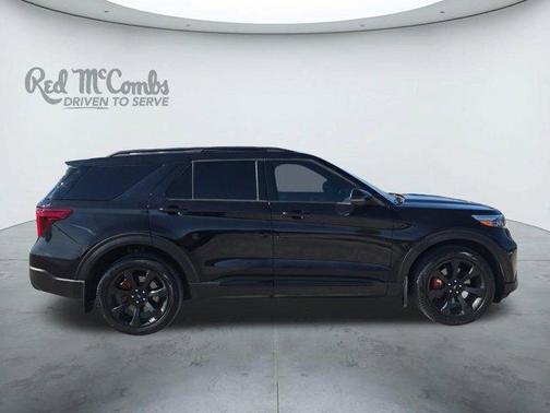 Black Metallic 2022 Ford Explorer ST