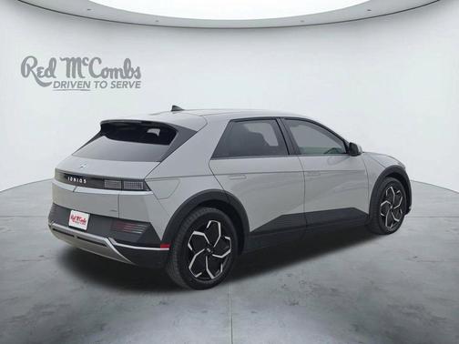 Cyber Gray 2024 Hyundai IONIQ 5 SEL