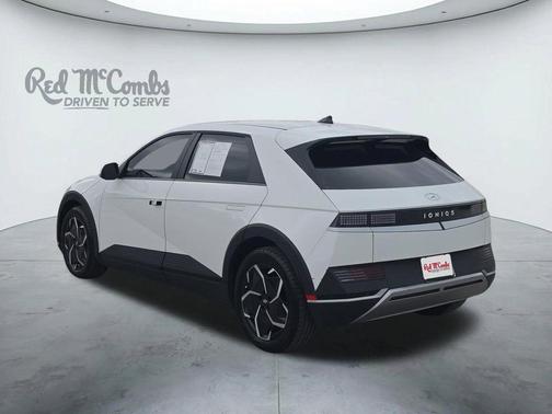 White 2024 Hyundai IONIQ 5 SEL