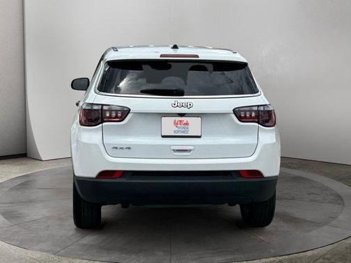 2024 Jeep Compass Sport