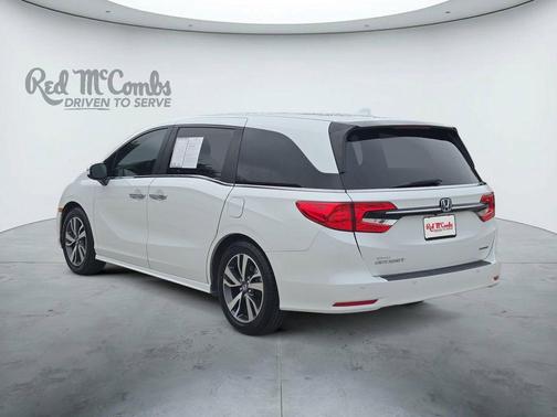 White 2021 Honda Odyssey Touring