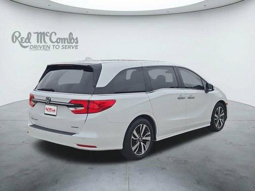 White 2021 Honda Odyssey Touring