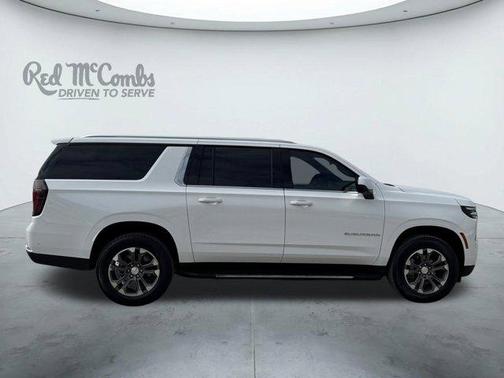 2025 Chevrolet Suburban LS