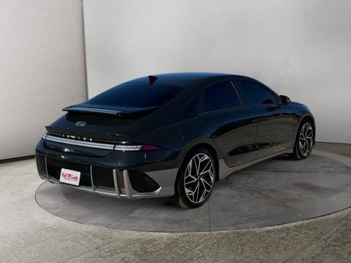 2023 Hyundai IONIQ 6 SEL