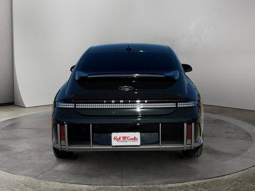 2023 Hyundai IONIQ 6 SEL