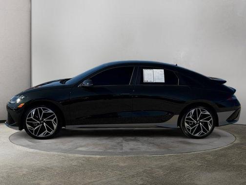 2023 Hyundai IONIQ 6 SEL