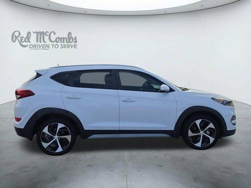Dazzling White 2017 Hyundai TUCSON Sport