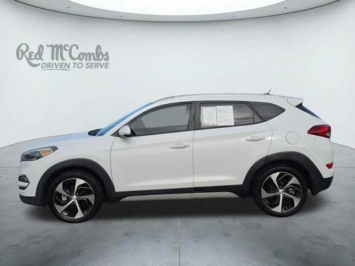 Dazzling White 2017 Hyundai TUCSON Sport