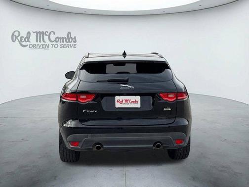 2018 Jaguar F-PACE 25t Premium