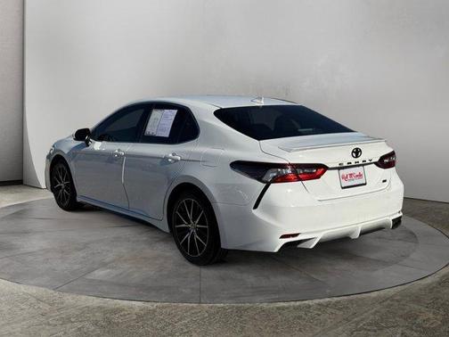 2021 Toyota Camry LE