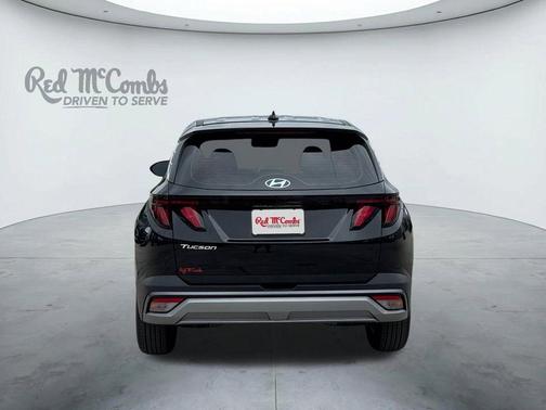 Phantom Black 2026 Hyundai TUCSON SE