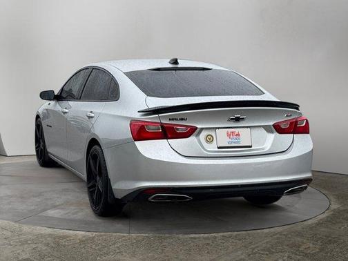 2022 Chevrolet Malibu RS