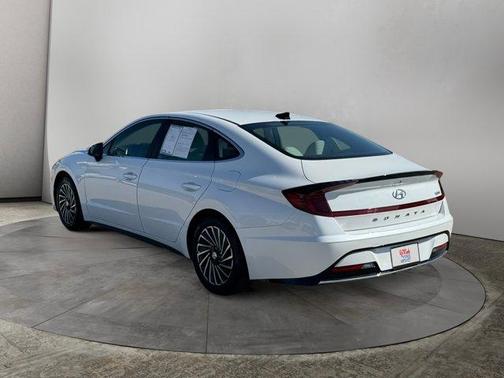 2022 Hyundai SONATA Hybrid SEL