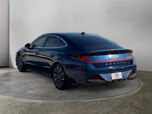 2021 Hyundai SONATA Limited