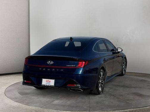 2021 Hyundai SONATA Limited