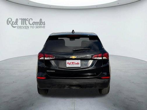 Mosaic Black Metallic 2022 Chevrolet Equinox LS