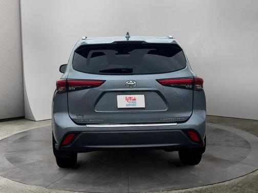 2020 Toyota Highlander Limited
