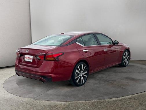 2019 Nissan Altima 2.5 Platinum