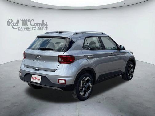 Shimmering Silver 2026 Hyundai VENUE SEL