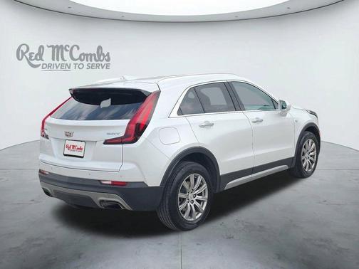 Crystal White 2019 Cadillac XT4 Premium Luxury