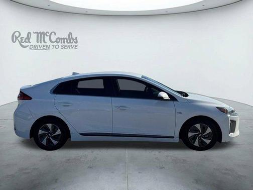 2017 Hyundai IONIQ Hybrid SEL