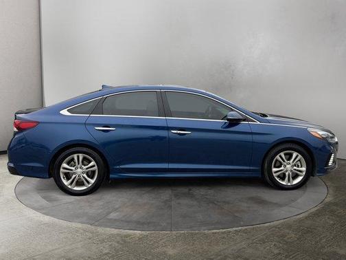 2018 Hyundai SONATA Limited